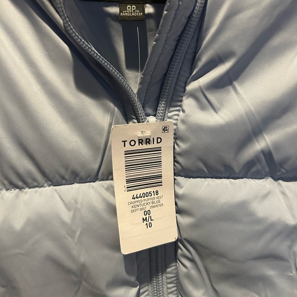 Torrid Light Blue Puffer Vest - Picture 3 of 3